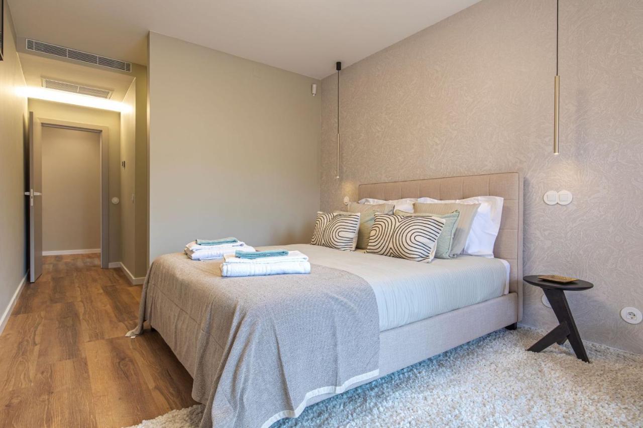 Deluxe 2Bdr Apartment In Carcavelos By Lovelystay ภายนอก รูปภาพ