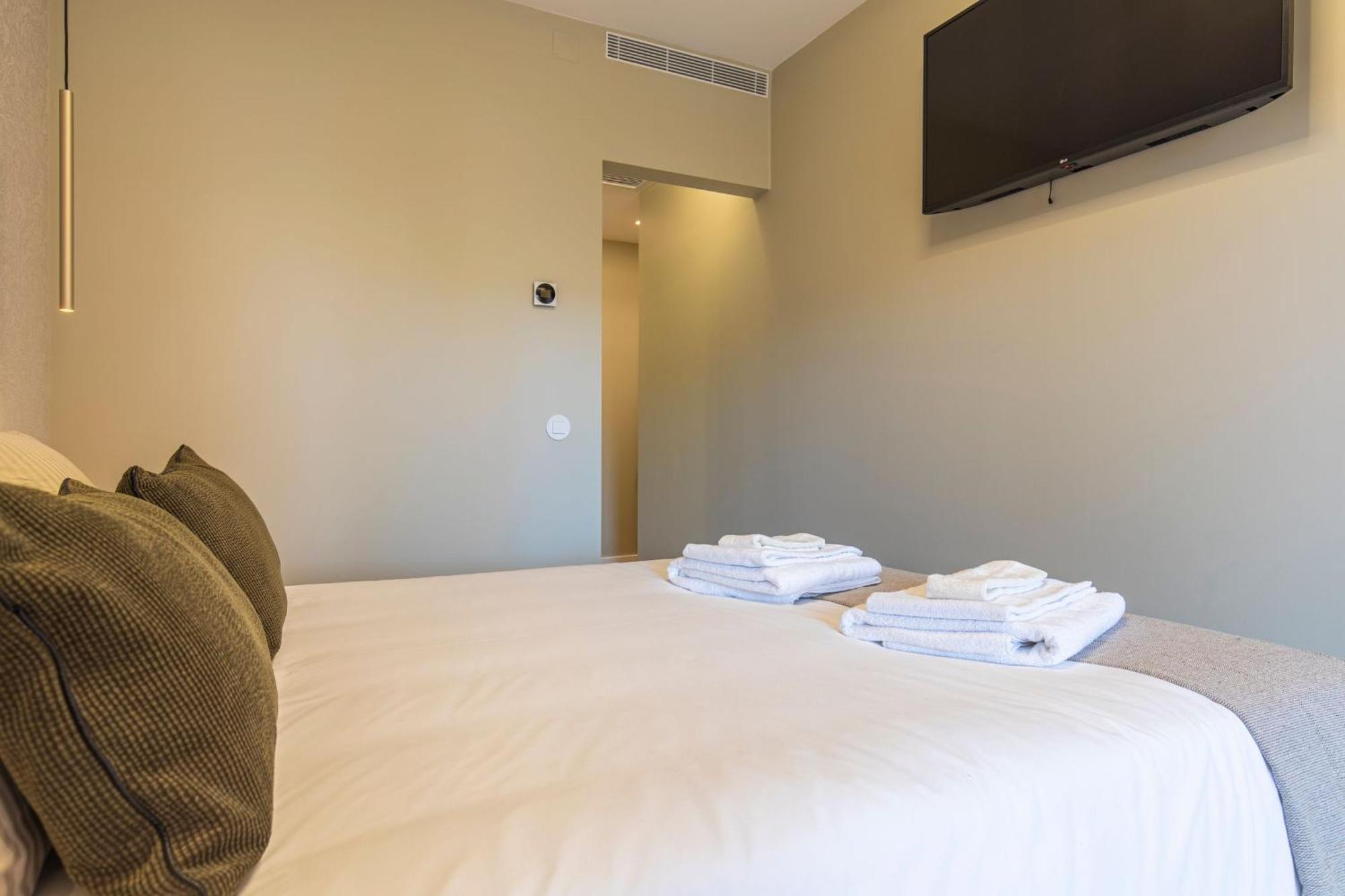 Deluxe 2Bdr Apartment In Carcavelos By Lovelystay ภายนอก รูปภาพ