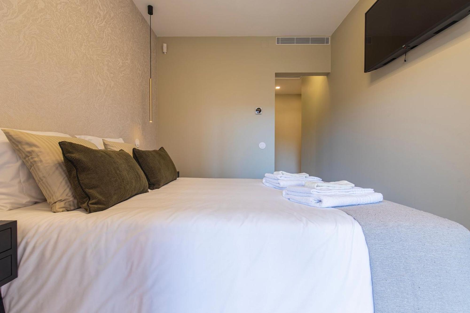 Deluxe 2Bdr Apartment In Carcavelos By Lovelystay ภายนอก รูปภาพ