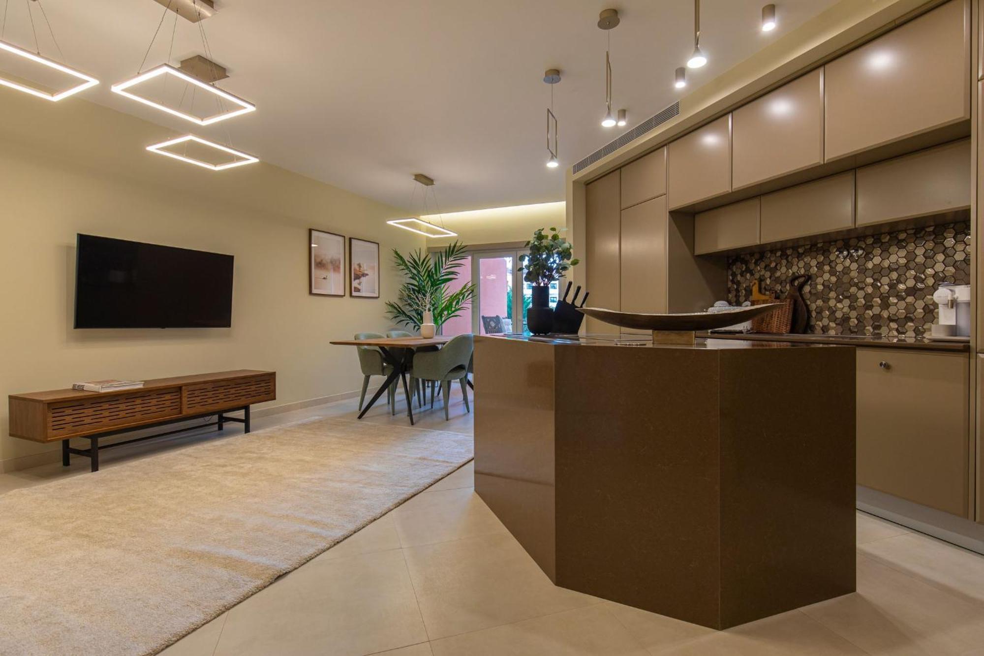 Deluxe 2Bdr Apartment In Carcavelos By Lovelystay ภายนอก รูปภาพ